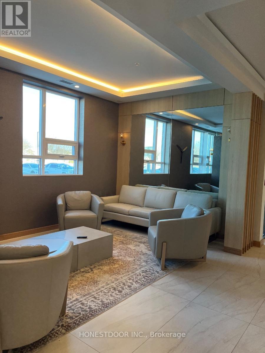 303 - 34 Norman Street, Brantford, Ontario  N3R 2Y1 - Photo 3 - X12803514