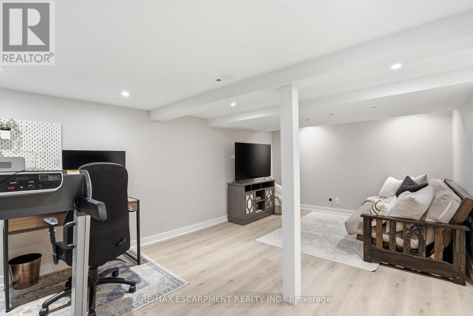 181 Grosvenor Avenue S, Hamilton, Ontario  L8M 3L4 - Photo 36 - X12803532