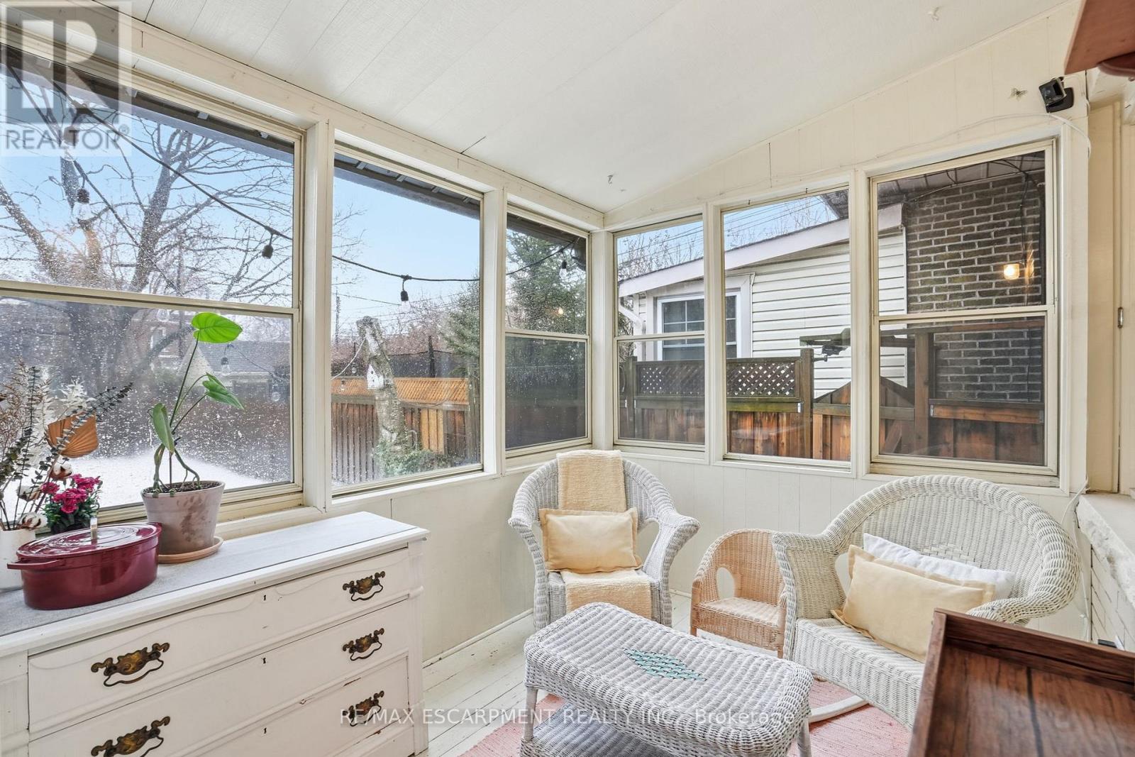 181 Grosvenor Avenue S, Hamilton, Ontario  L8M 3L4 - Photo 41 - X12803532