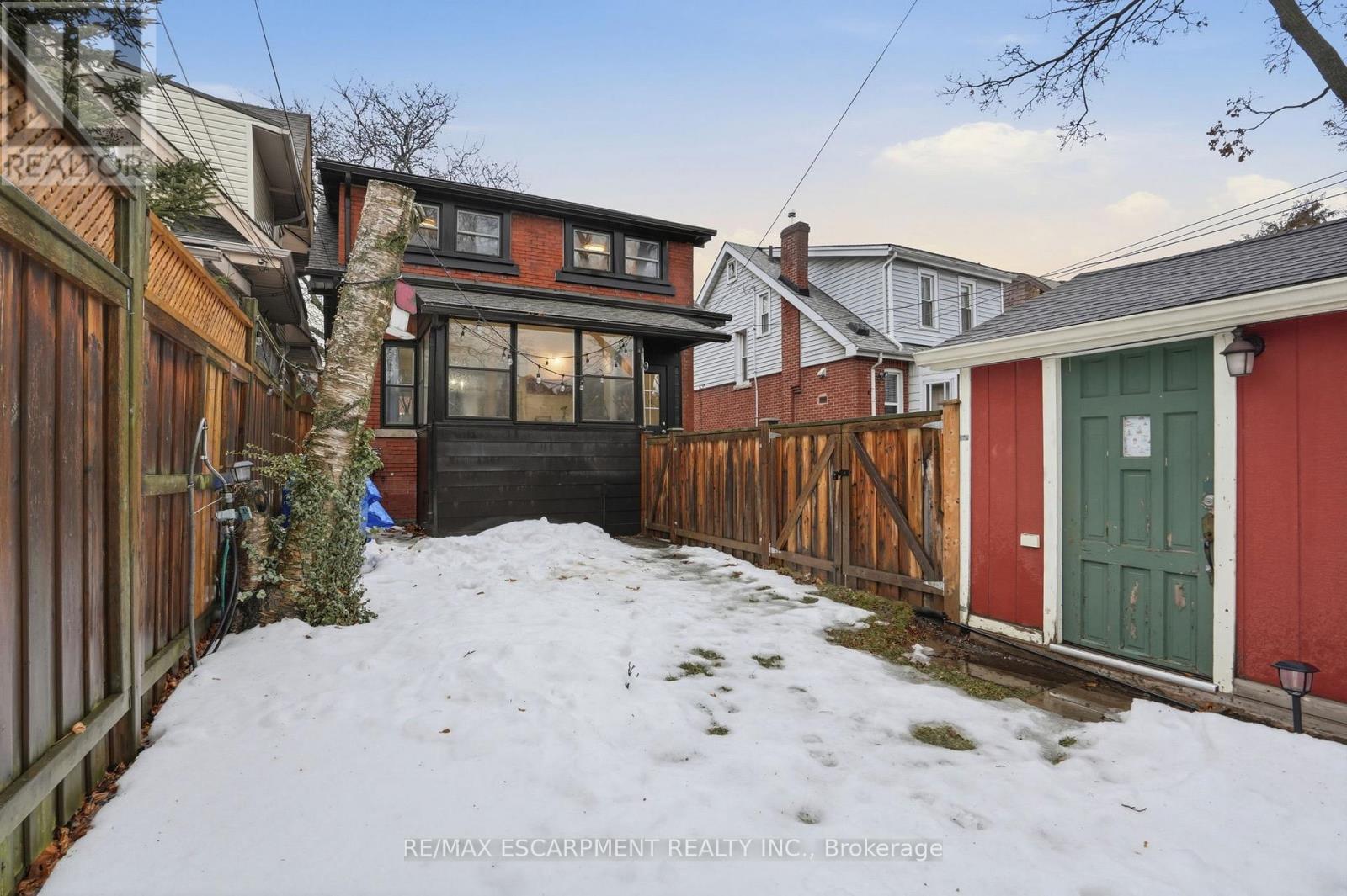 181 Grosvenor Avenue S, Hamilton, Ontario  L8M 3L4 - Photo 46 - X12803532