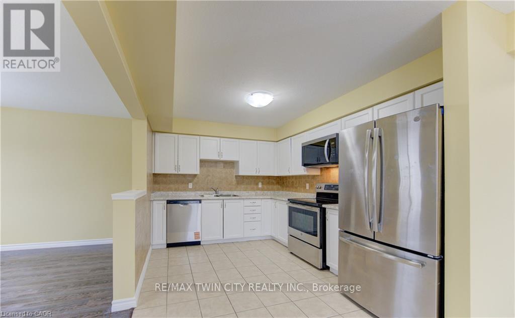 40 Red Clover Street E, Kitchener, Ontario  N2E 4G8 - Photo 13 - X12803540