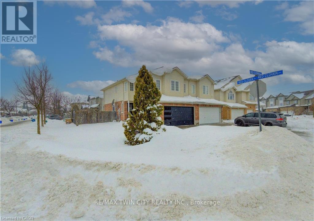 40 Red Clover Street E, Kitchener, Ontario  N2E 4G8 - Photo 6 - X12803540