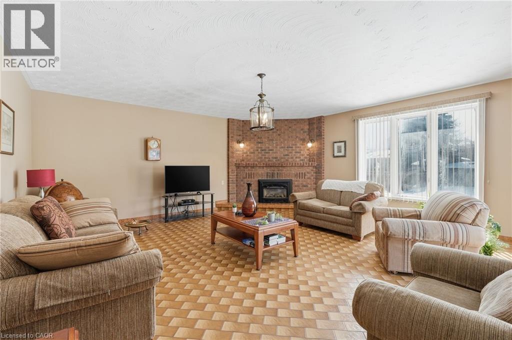 383 Scenic Drive, Hamilton, Ontario  L9C 1G6 - Photo 12 - 40805855