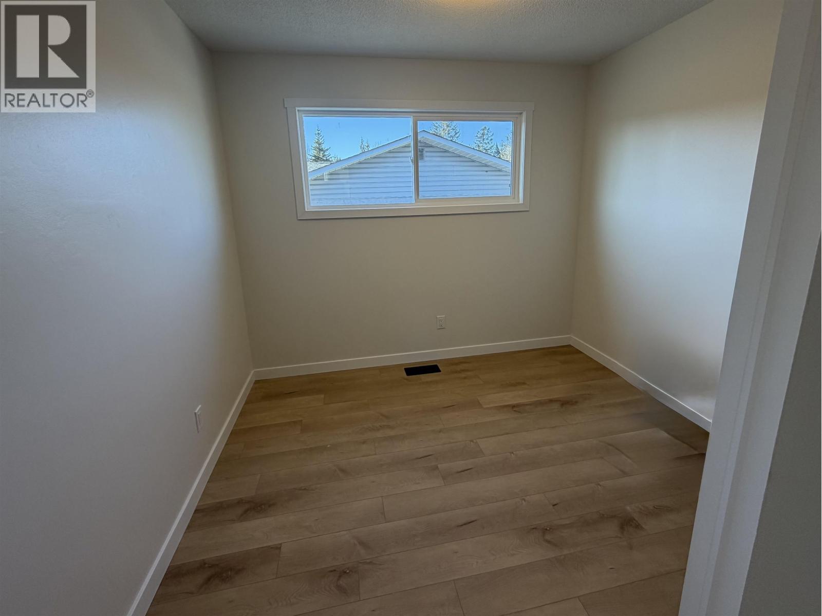 4379 Ewen Avenue, Prince George, British Columbia  V2M 5Y8 - Photo 5 - R3091765