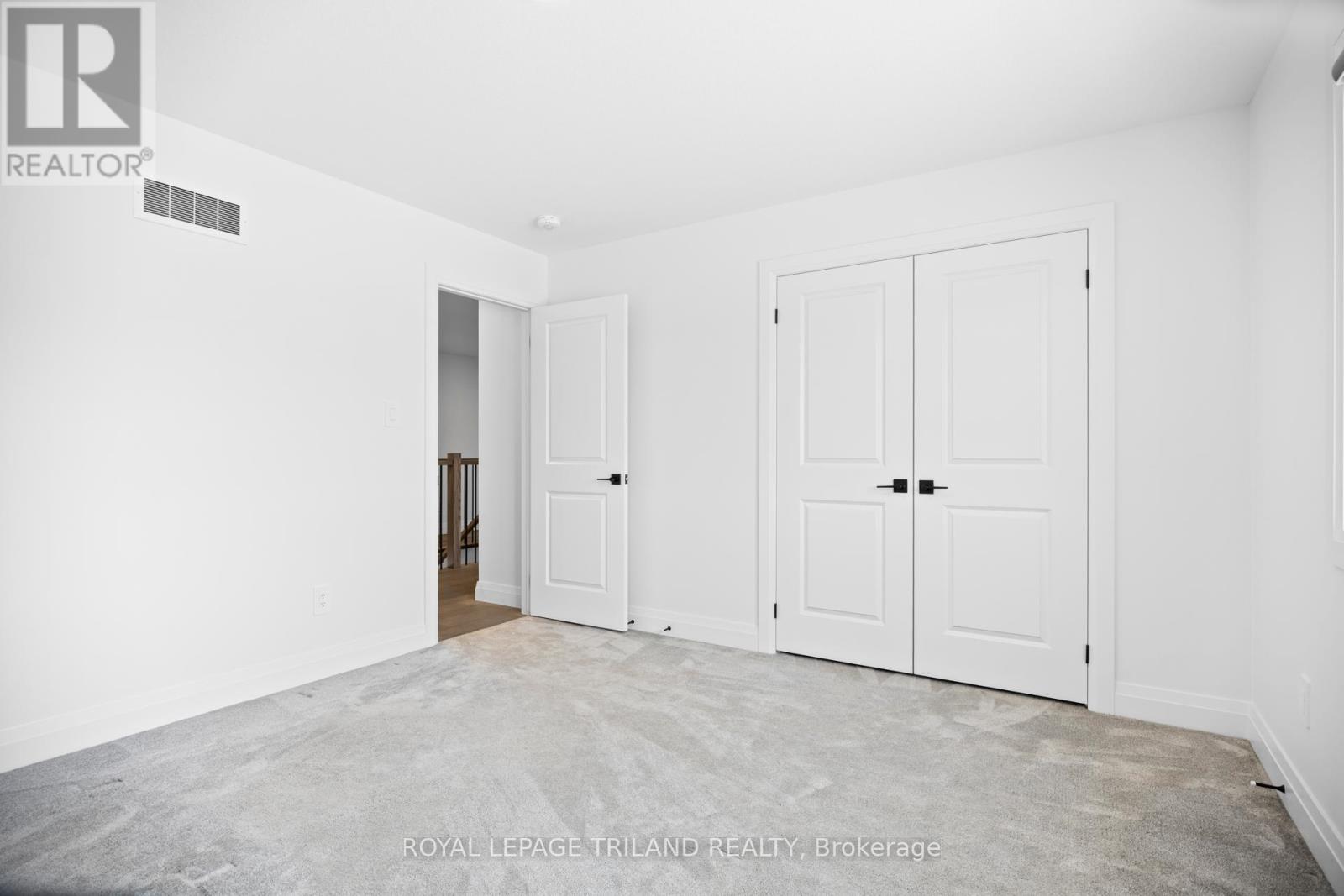 1566 Wright Crescent, London North, Ontario  N6G 3R6 - Photo 6 - X12775350