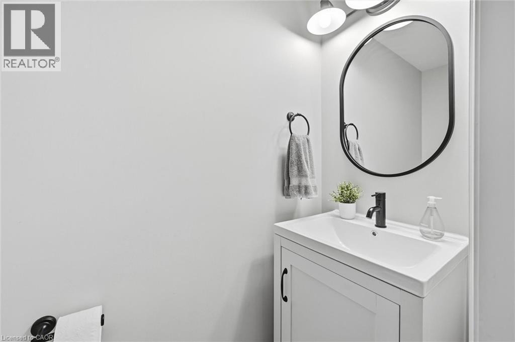 3050 Rotary Way Unit# 26, Burlington, Ontario  L7M 0G8 - Photo 23 - 40806235