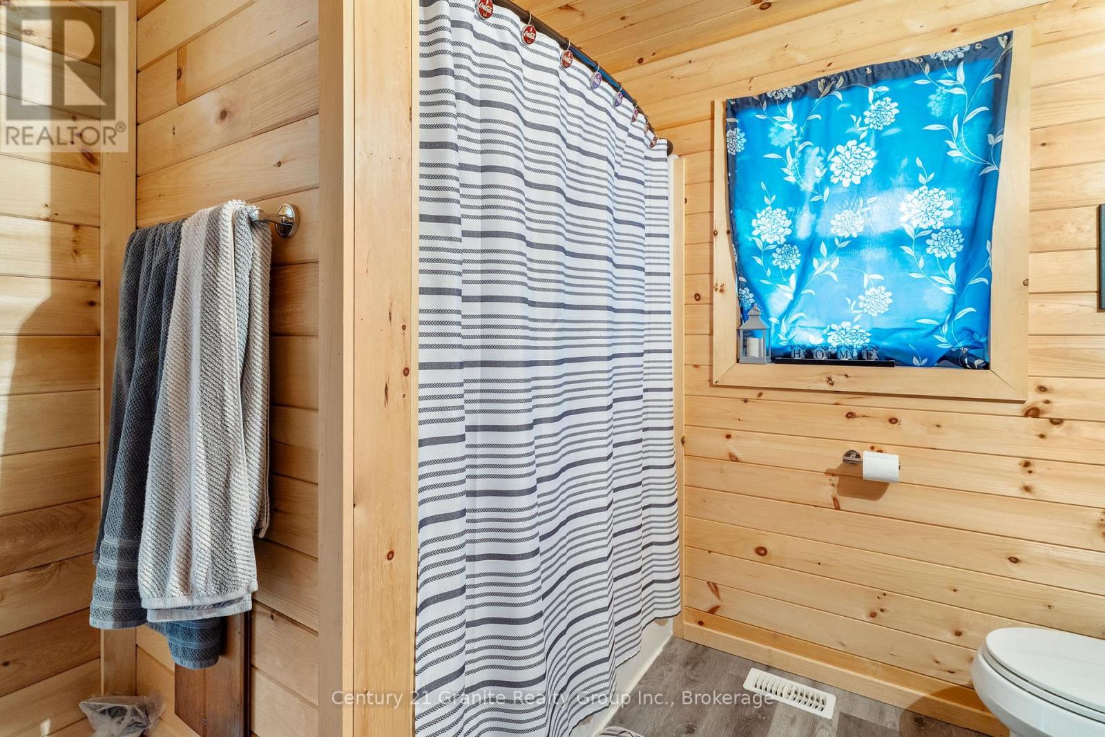 10498 Highway 118, Algonquin Highlands, Ontario  K0M 1J0 - Photo 21 - X12803640