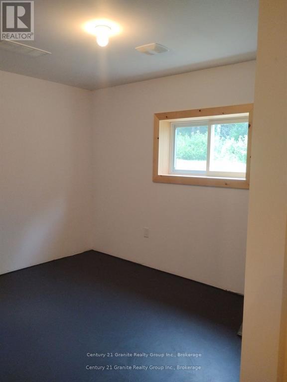 10498 Highway 118, Algonquin Highlands, Ontario  K0M 1J0 - Photo 30 - X12803640