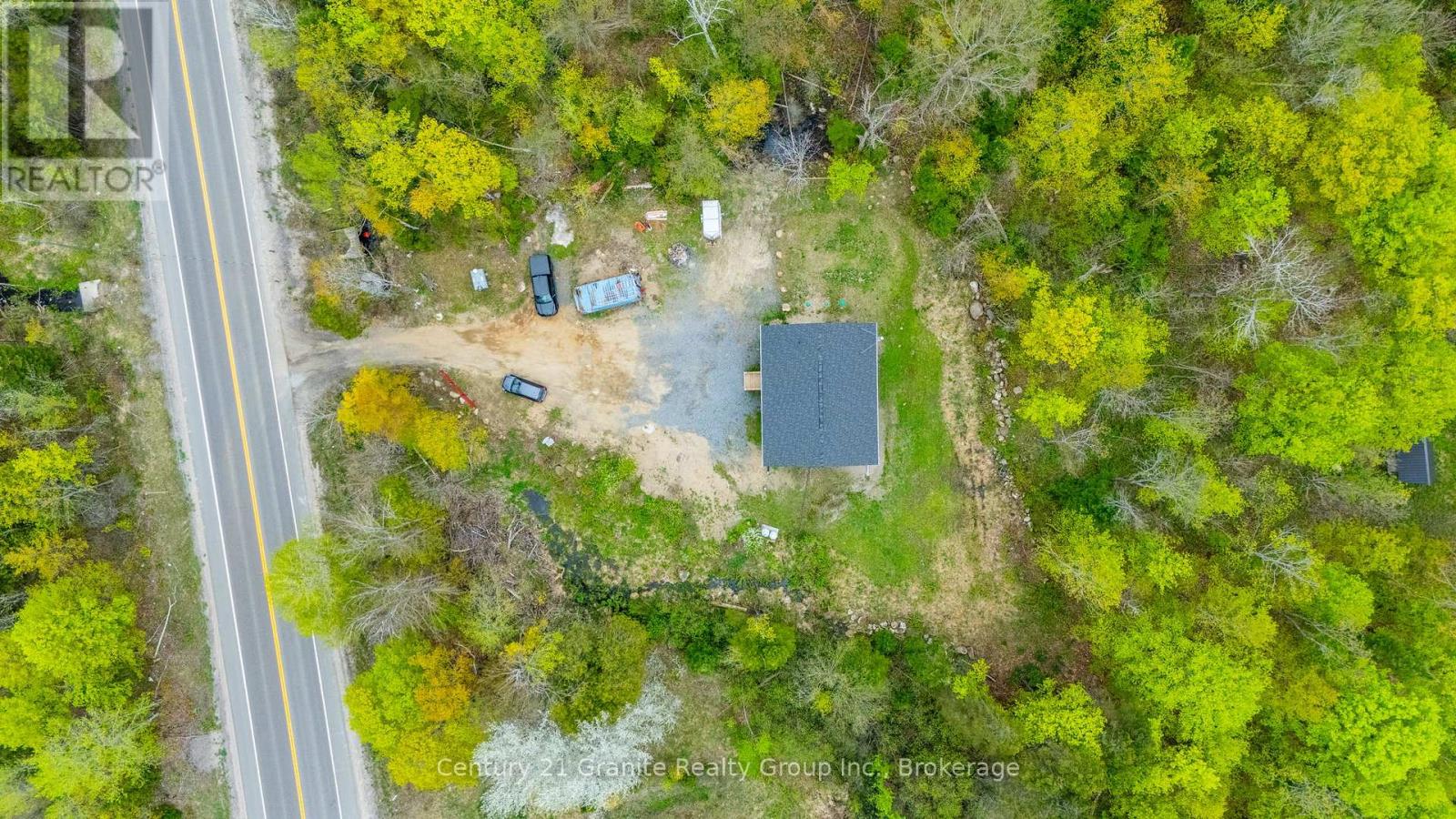 10498 Highway 118, Algonquin Highlands, Ontario  K0M 1J0 - Photo 47 - X12803640