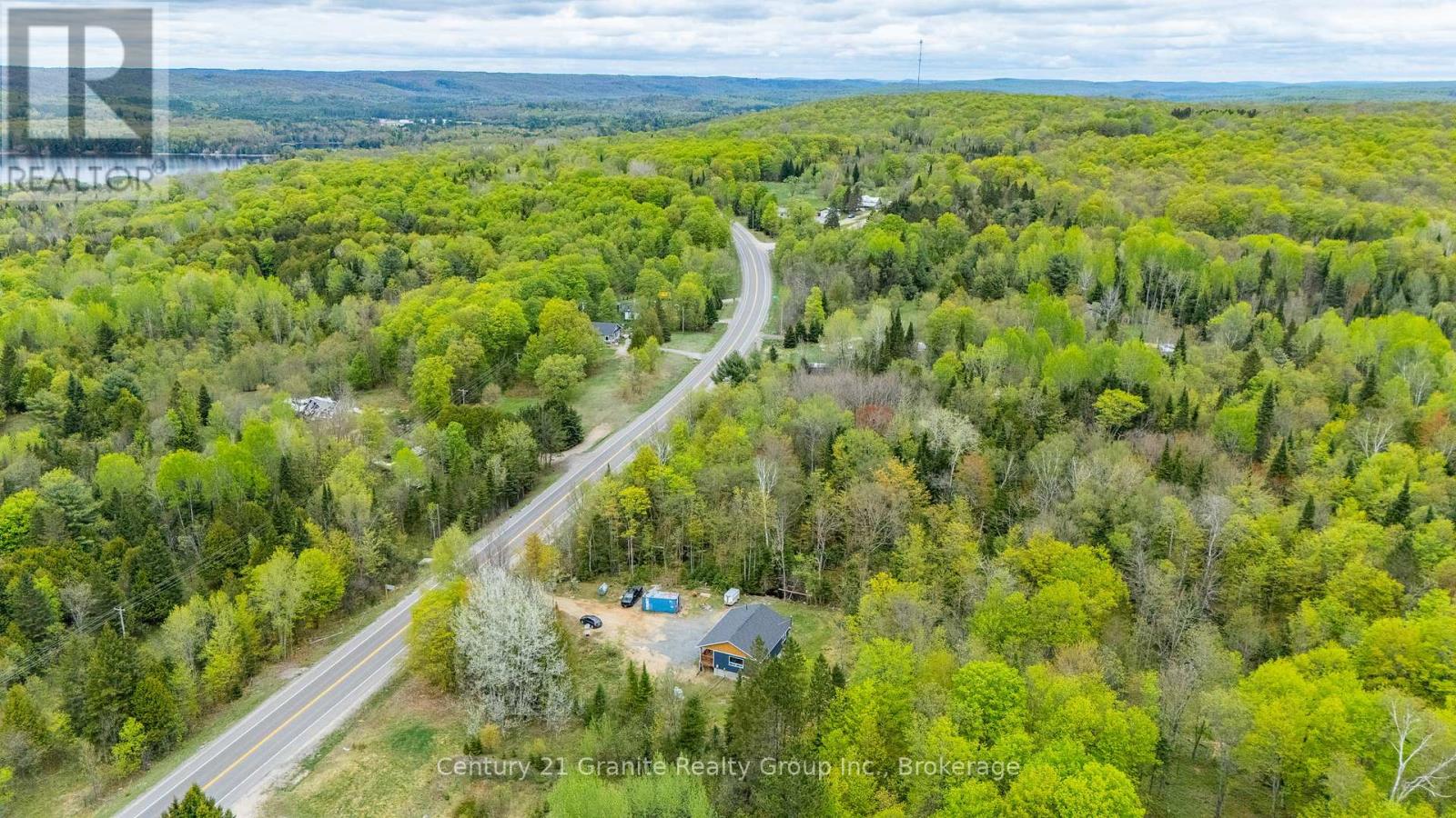 10498 Highway 118, Algonquin Highlands, Ontario  K0M 1J0 - Photo 48 - X12803640