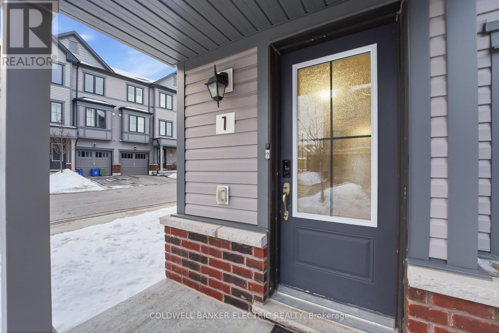 1 Loana Lane, Clarington, Ontario  L1C 7G9 - Photo 5 - E12803606