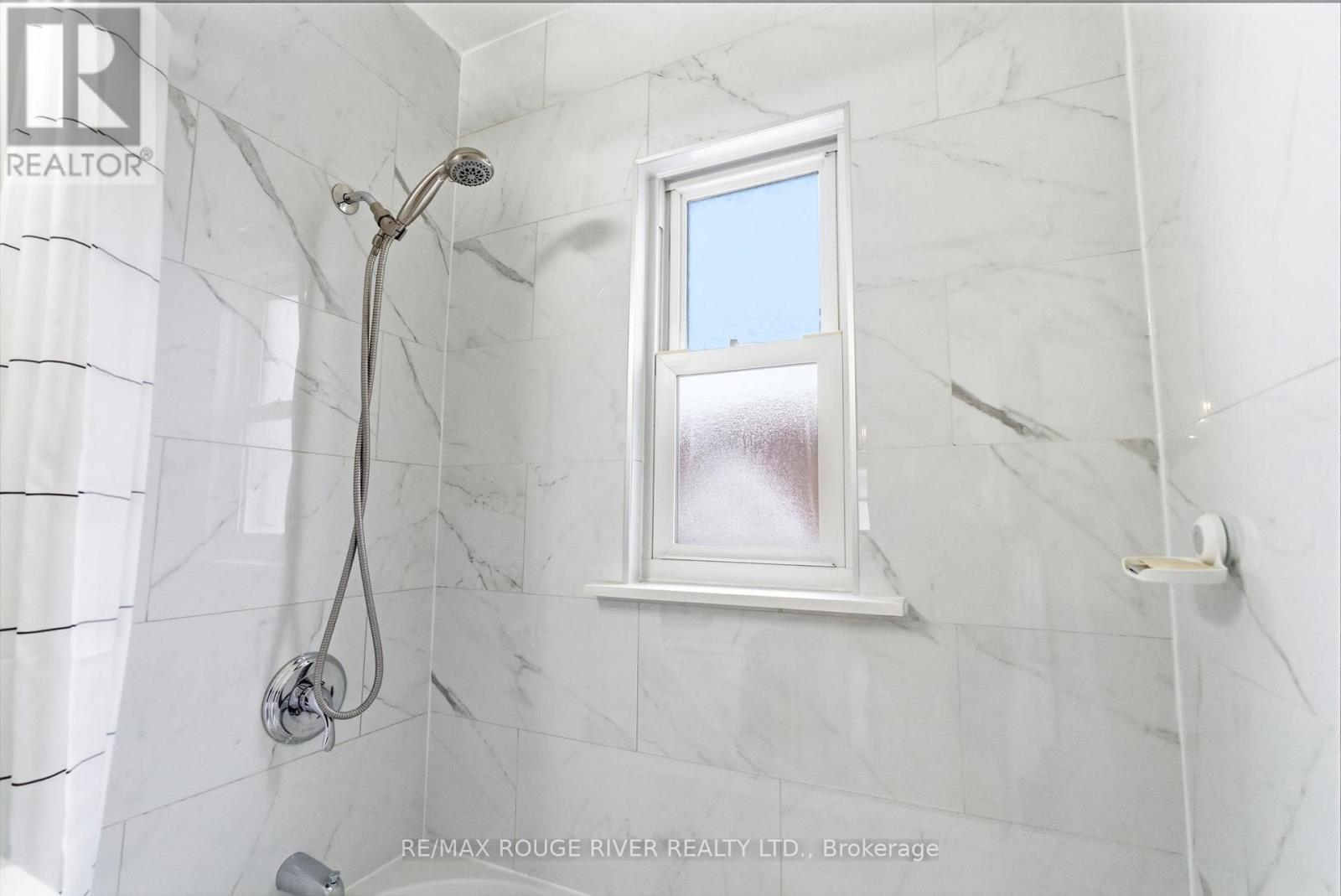 390 Division Street, Oshawa, Ontario  L1G 5M9 - Photo 22 - E12803654