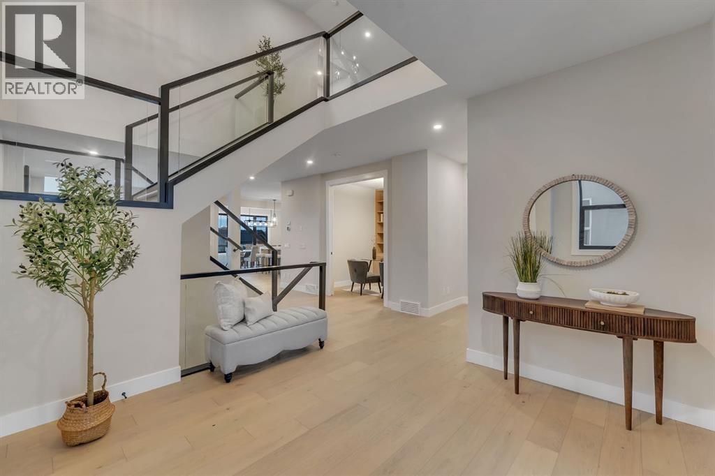 12 Spring Creek Point Sw, Calgary, Alberta T3H 6E2 - Photo 3 - A2275769