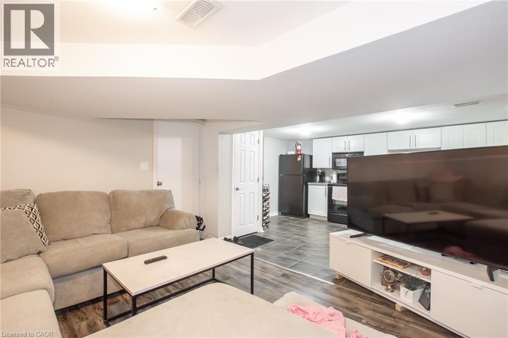 4 Hudson Drive, St. Catharines, Ontario  L2M 2J3 - Photo 12 - 40802532