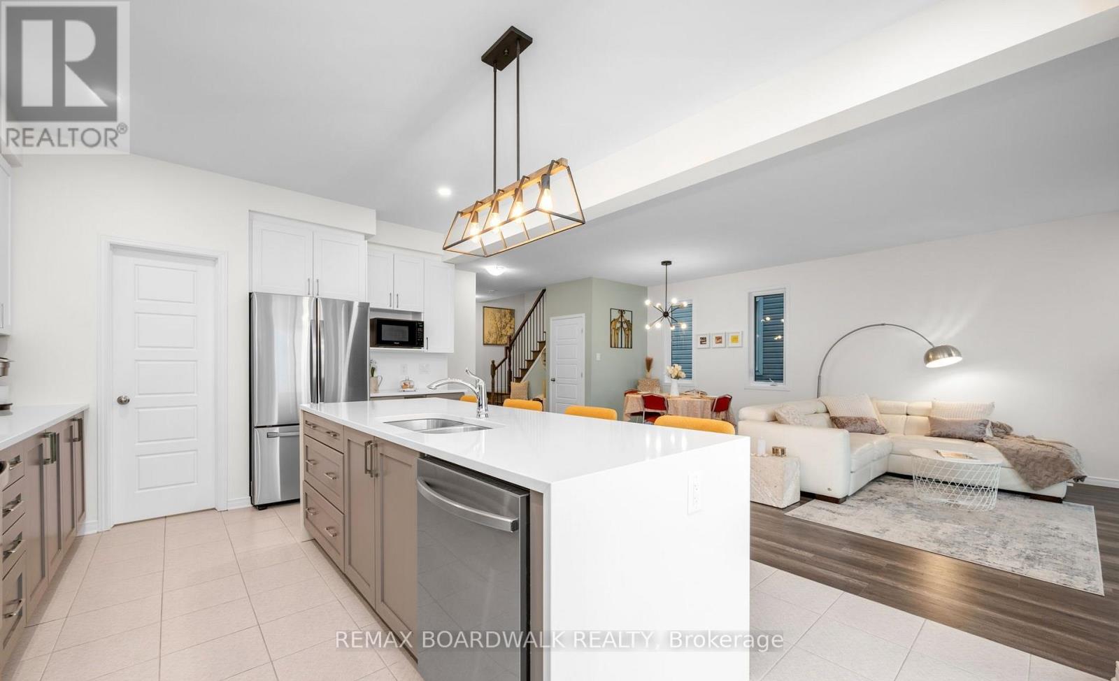 302 Haliburton Heights, Ottawa, Ontario  K2S 1S3 - Photo 26 - X12803588