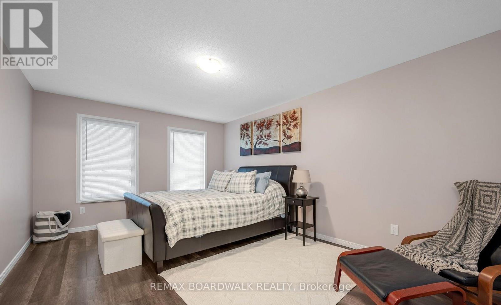 302 Haliburton Heights, Ottawa, Ontario  K2S 1S3 - Photo 34 - X12803588