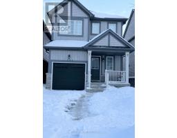 114 BETTINA PLACE, Whitby, Ontario