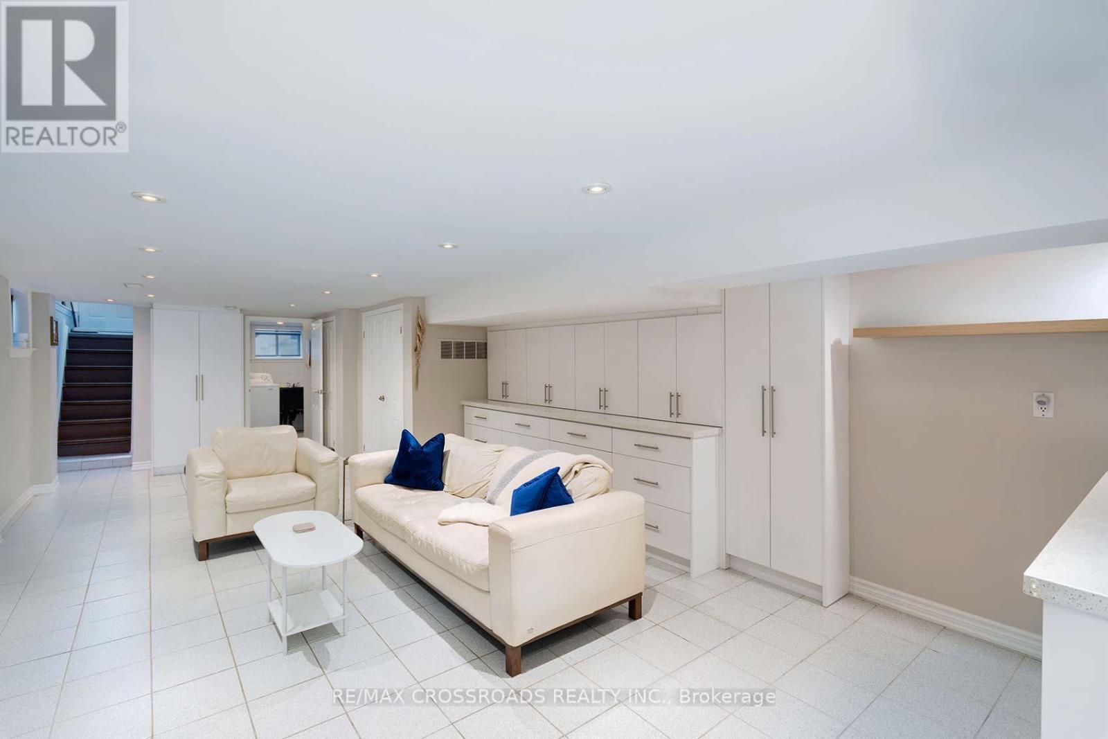 463 Milverton Boulevard, Toronto, Ontario  M4C 1X4 - Photo 31 - E12802528