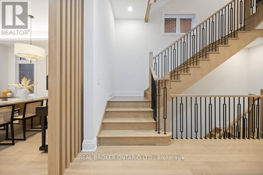 34 Meteorite Street, Richmond Hill, Ontario  L4C 4M9 - Photo 29 - N12790322