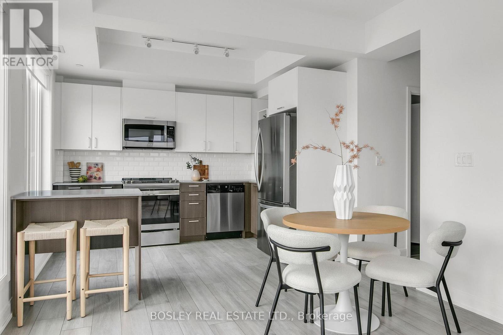 502 - 385 Osler Street, Toronto, Ontario  M6N 0B2 - Photo 12 - W12787846