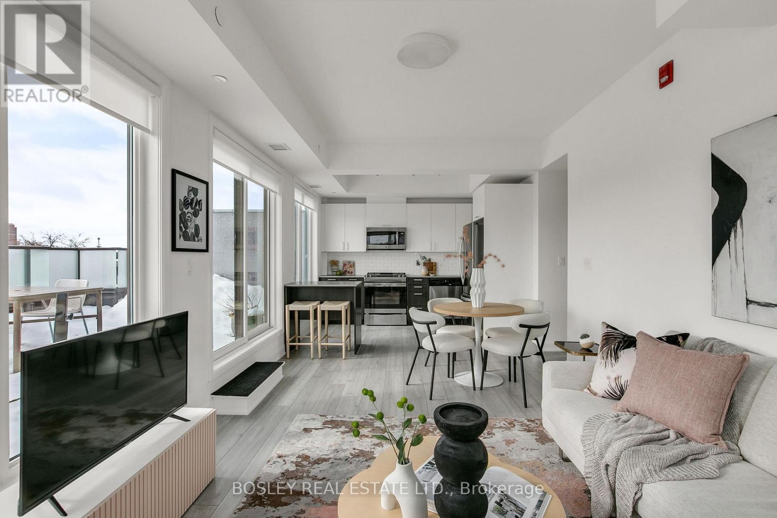 502 - 385 Osler Street, Toronto, Ontario  M6N 0B2 - Photo 6 - W12787846