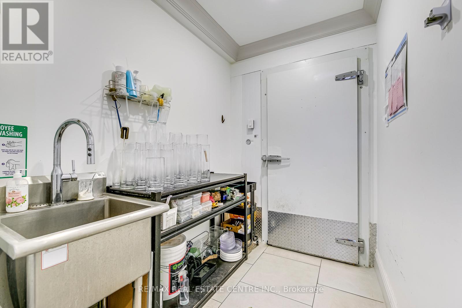 Unknown Address, ,    - Photo 8 - C12763662