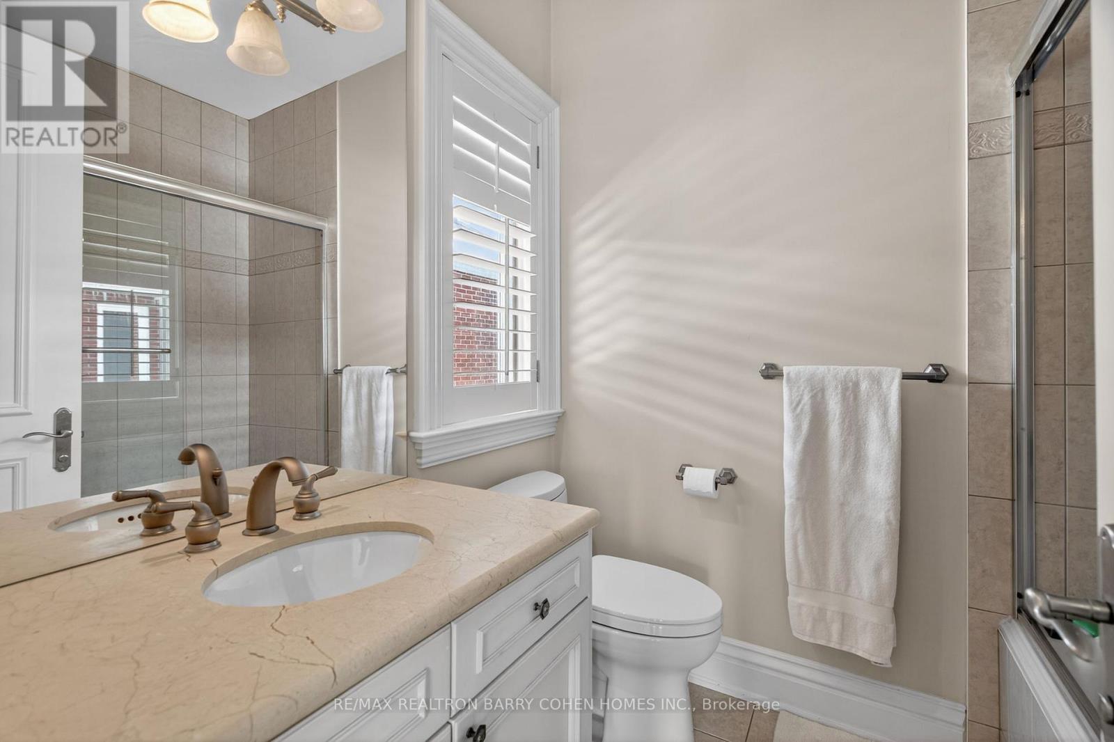 80 Owen Boulevard, Toronto, Ontario  M2P 1G3 - Photo 30 - C12803668