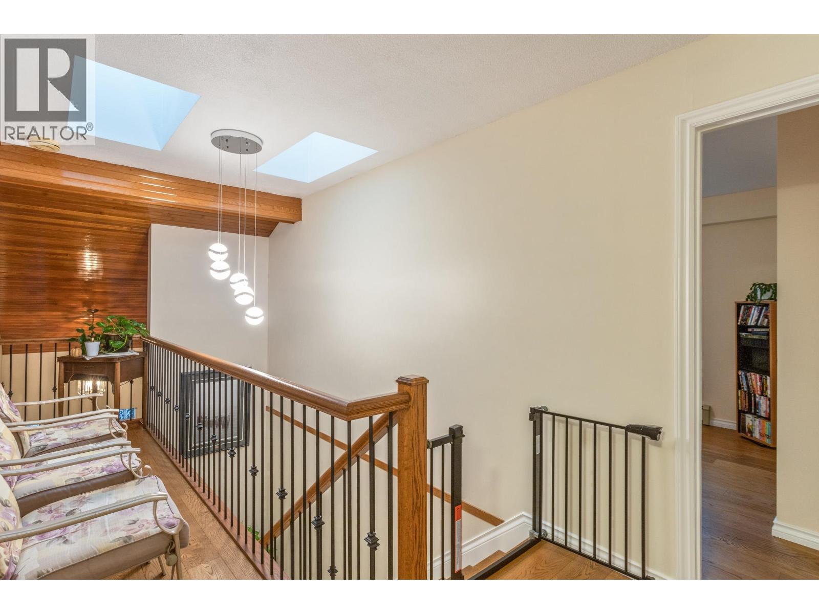 4729 Canada Way, Burnaby, British Columbia  V5G 1L3 - Photo 31 - R3090774