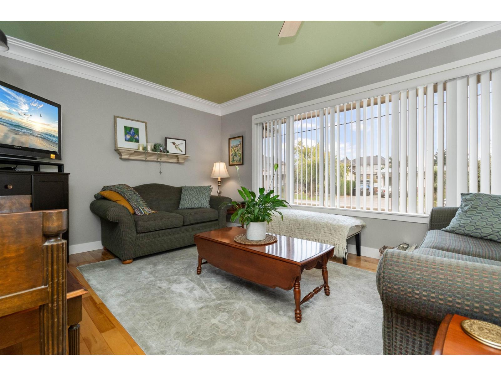 2339 Alder Street, Abbotsford, British Columbia  V2T 2N6 - Photo 5 - R3090892