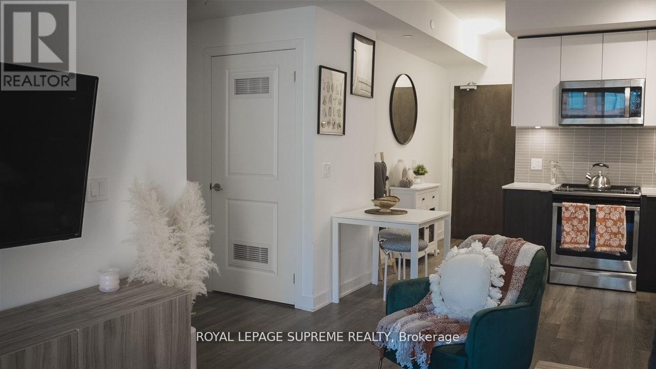 414 - 100 Eagle Rock Way, Vaughan, Ontario  L6A 5B9 - Photo 16 - N12803582