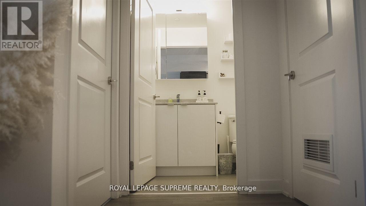 414 - 100 Eagle Rock Way, Vaughan, Ontario  L6A 5B9 - Photo 17 - N12803582