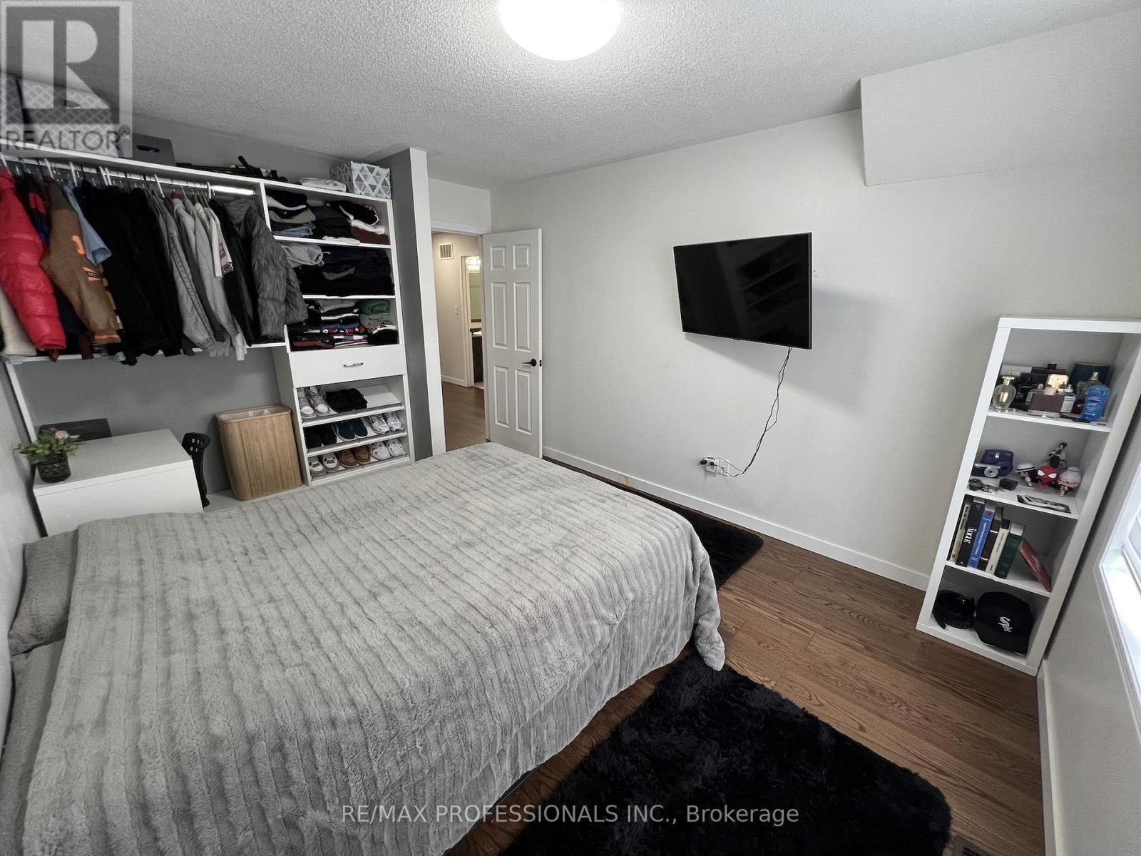 49 Liberty Street, Bradford West Gwillimbury, Ontario  L3Z 0P5 - Photo 33 - N12803598