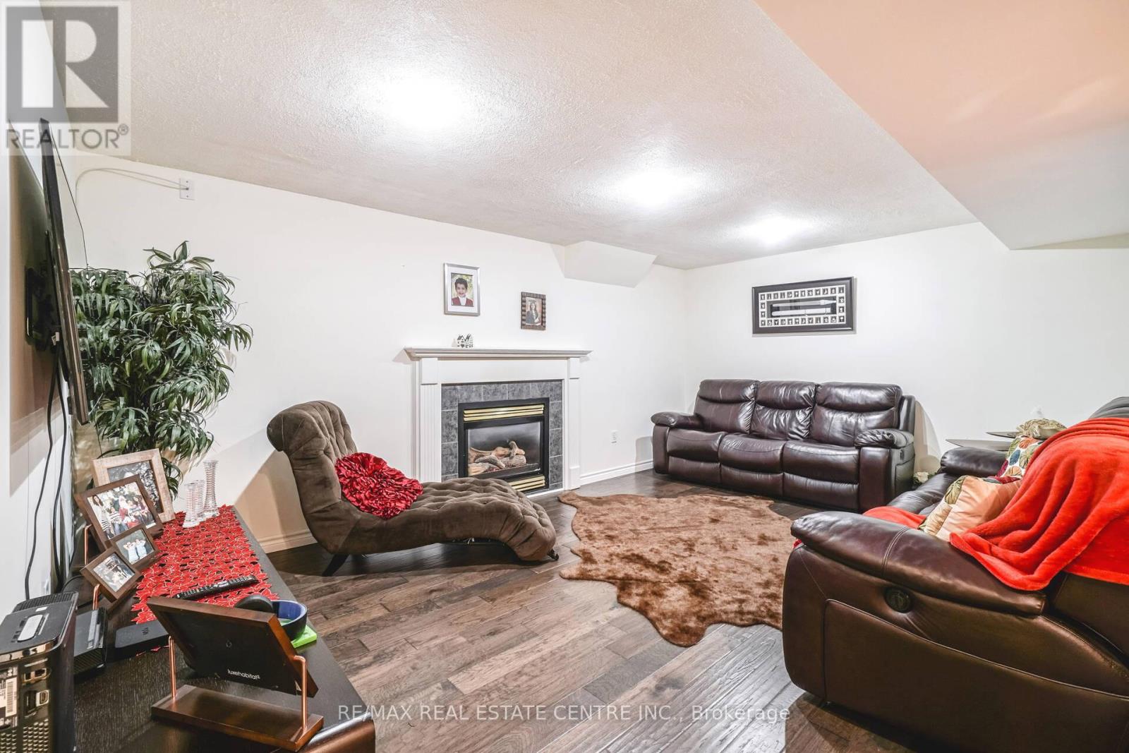 2427 Valley Heights Cres., Oakville, Ontario  L6H 6X2 - Photo 39 - W12802264