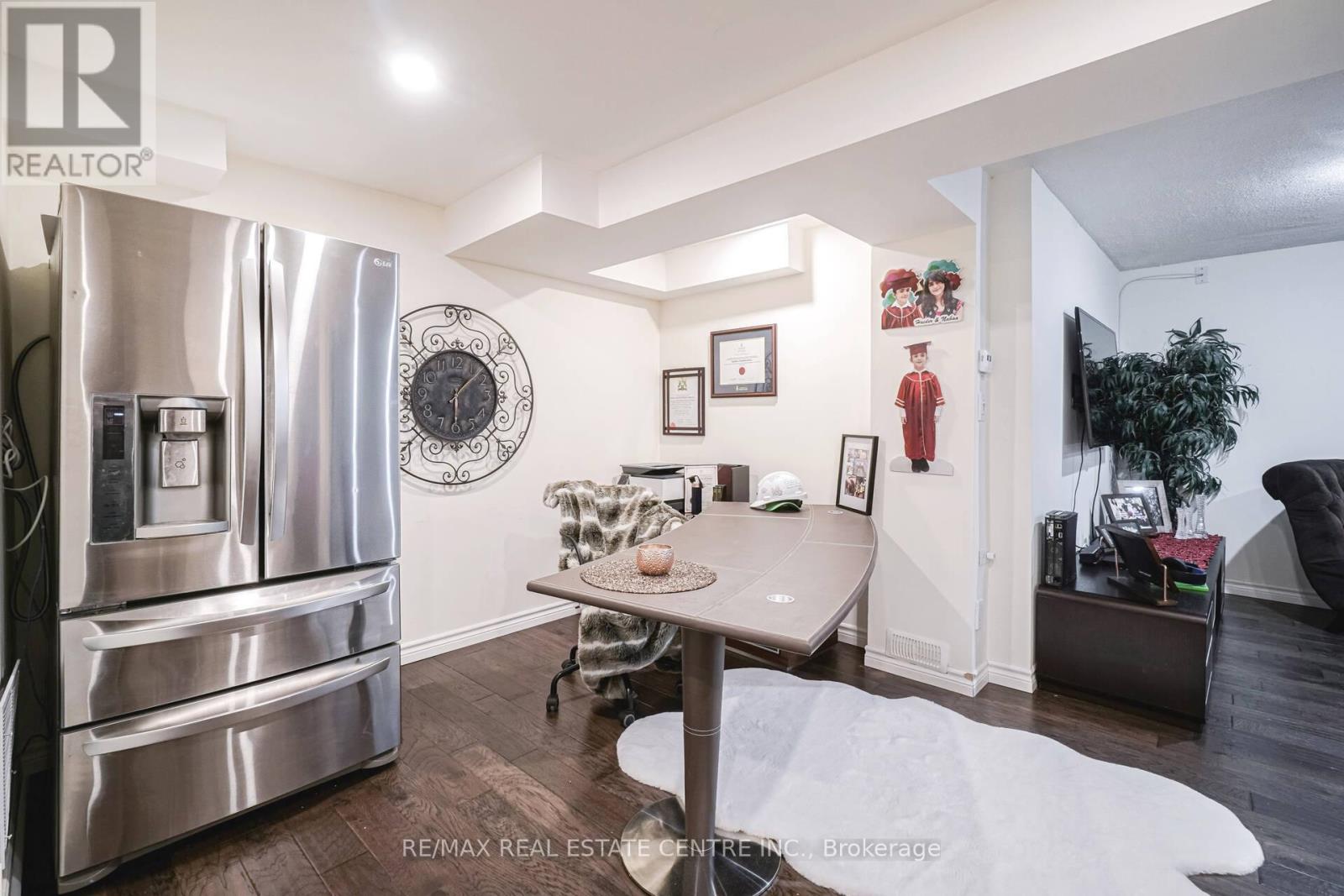 2427 Valley Heights Cres., Oakville, Ontario  L6H 6X2 - Photo 49 - W12802264