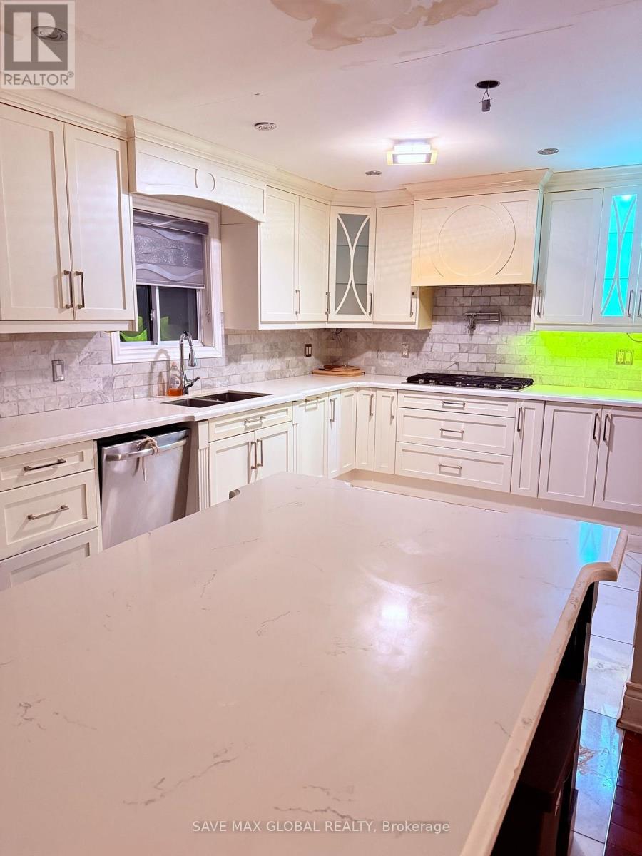 142 River Rock Crescent, Brampton, Ontario  L7A 2W4 - Photo 10 - W12764184