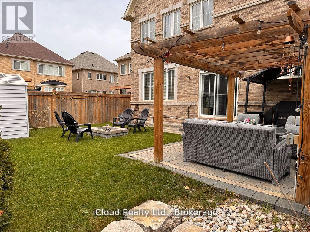 27 Tysonville Circle, Brampton (Northwest Brampton), Ontario  L7A 4A6 - Photo 45 - W12803594