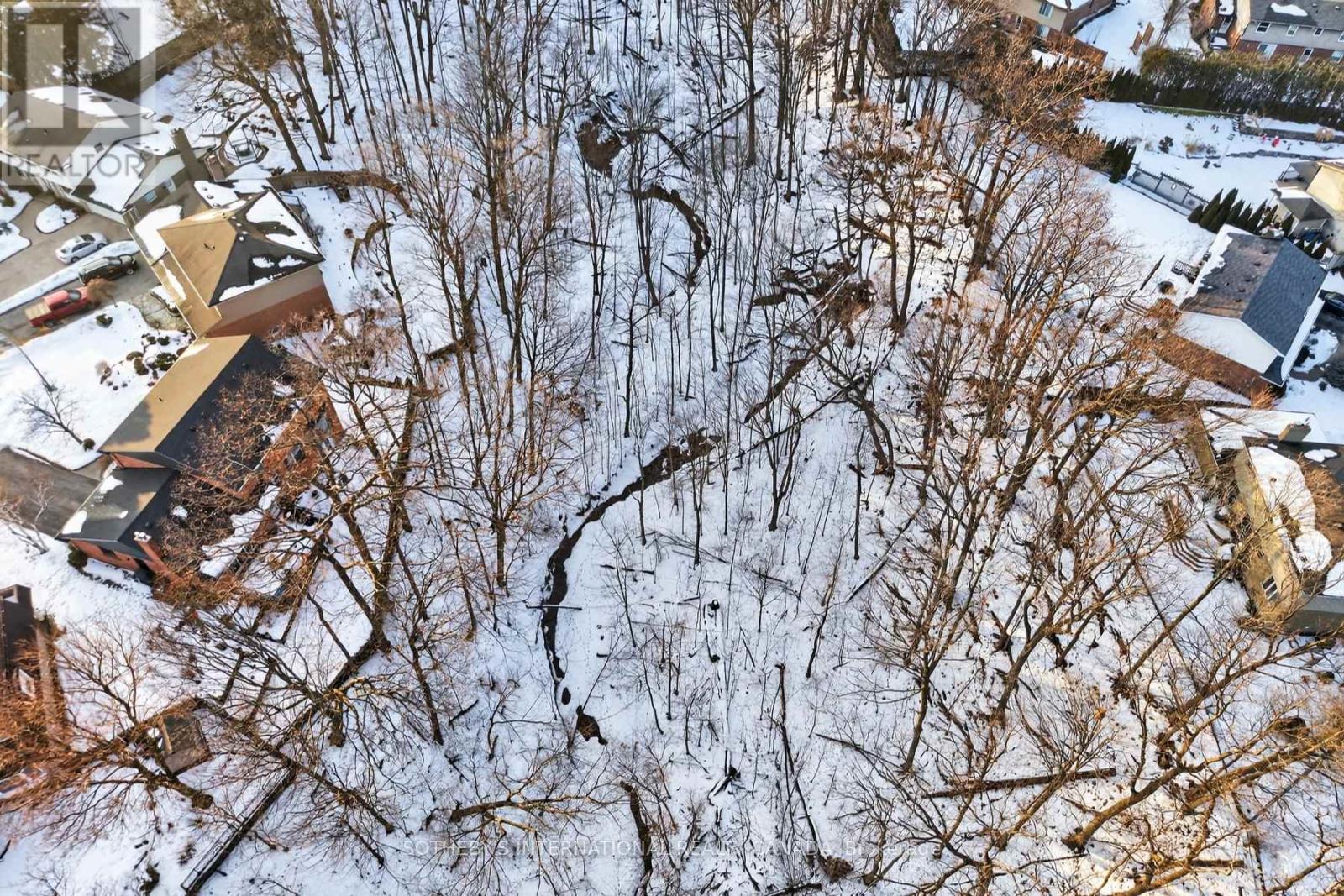 1905 Four Seasons Drive, Burlington, Ontario  L7P 3B1 - Photo 43 - W12803610