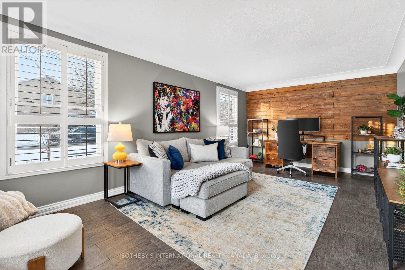 1905 Four Seasons Drive, Burlington, Ontario  L7P 3B1 - Photo 8 - W12803610