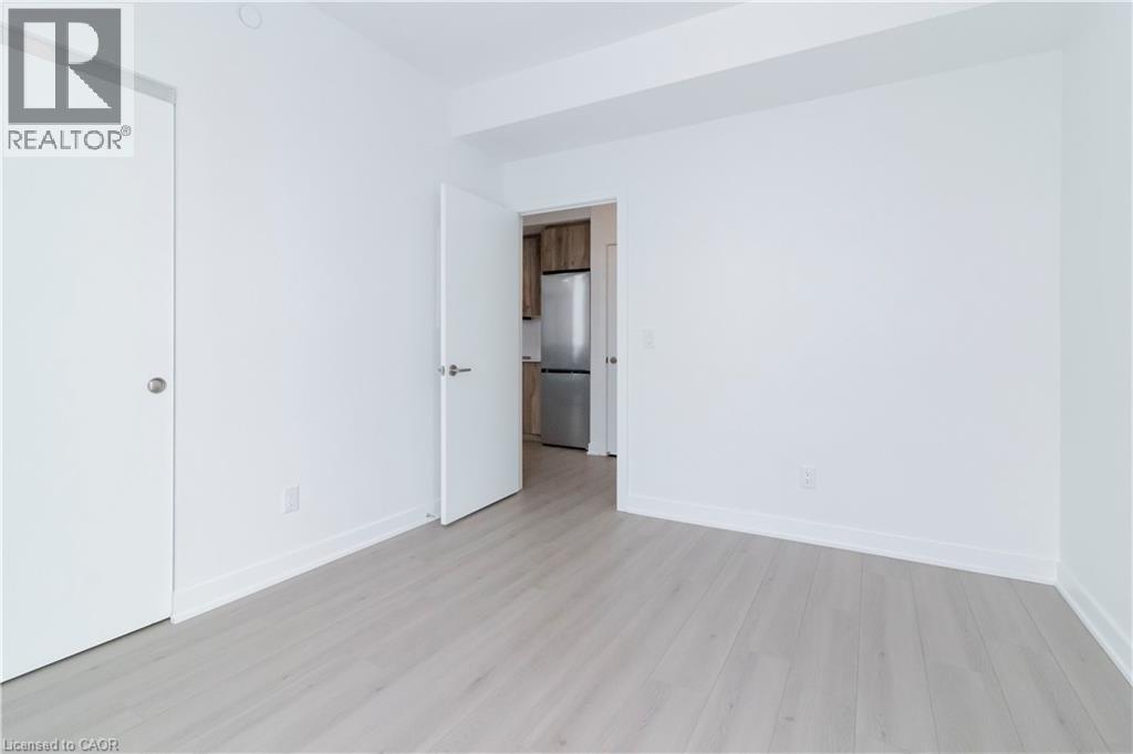 25 Wellington Street S Unit# 1803, Kitchener, Ontario  N2G 0G5 - Photo 11 - 40800471