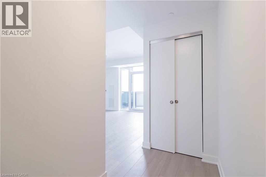 25 Wellington Street S Unit# 1803, Kitchener, Ontario  N2G 0G5 - Photo 16 - 40800471