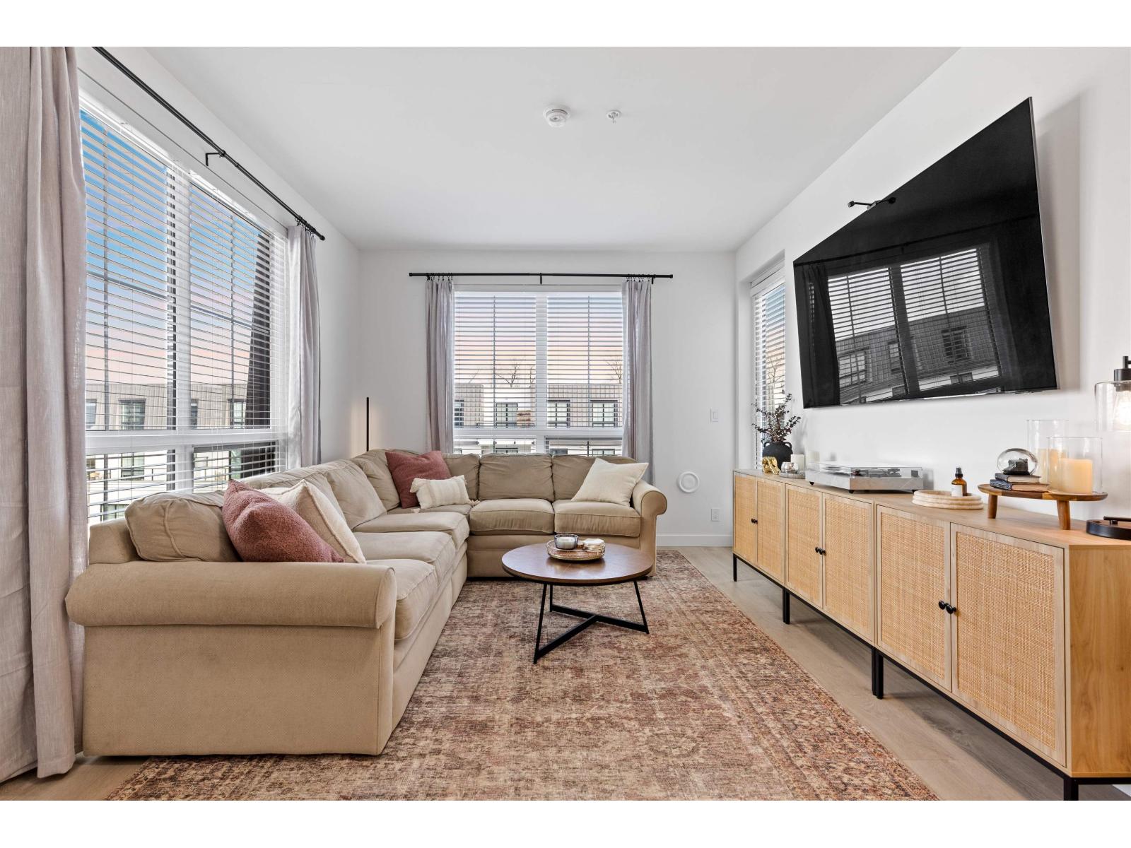 F606 8353 200a Street, Langley, British Columbia  V2Y 5K7 - Photo 6 - R3091578