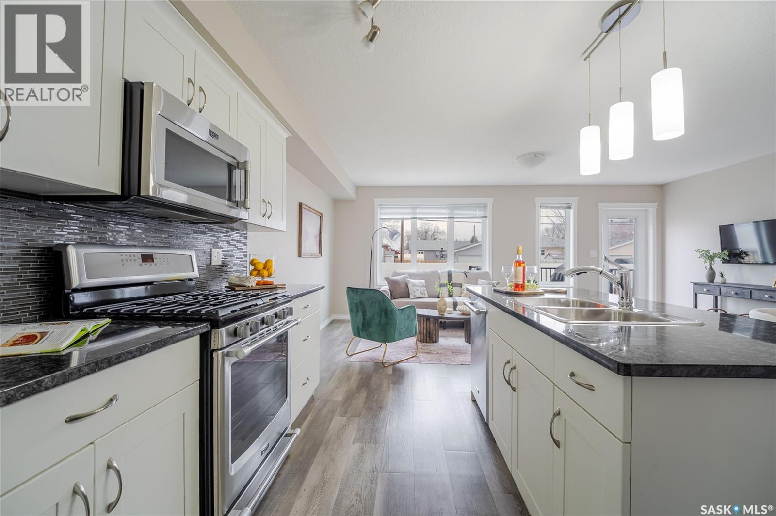 402 940 Bradley Street, Moose Jaw, Saskatchewan  S6H 3M4 - Photo 12 - SK028824