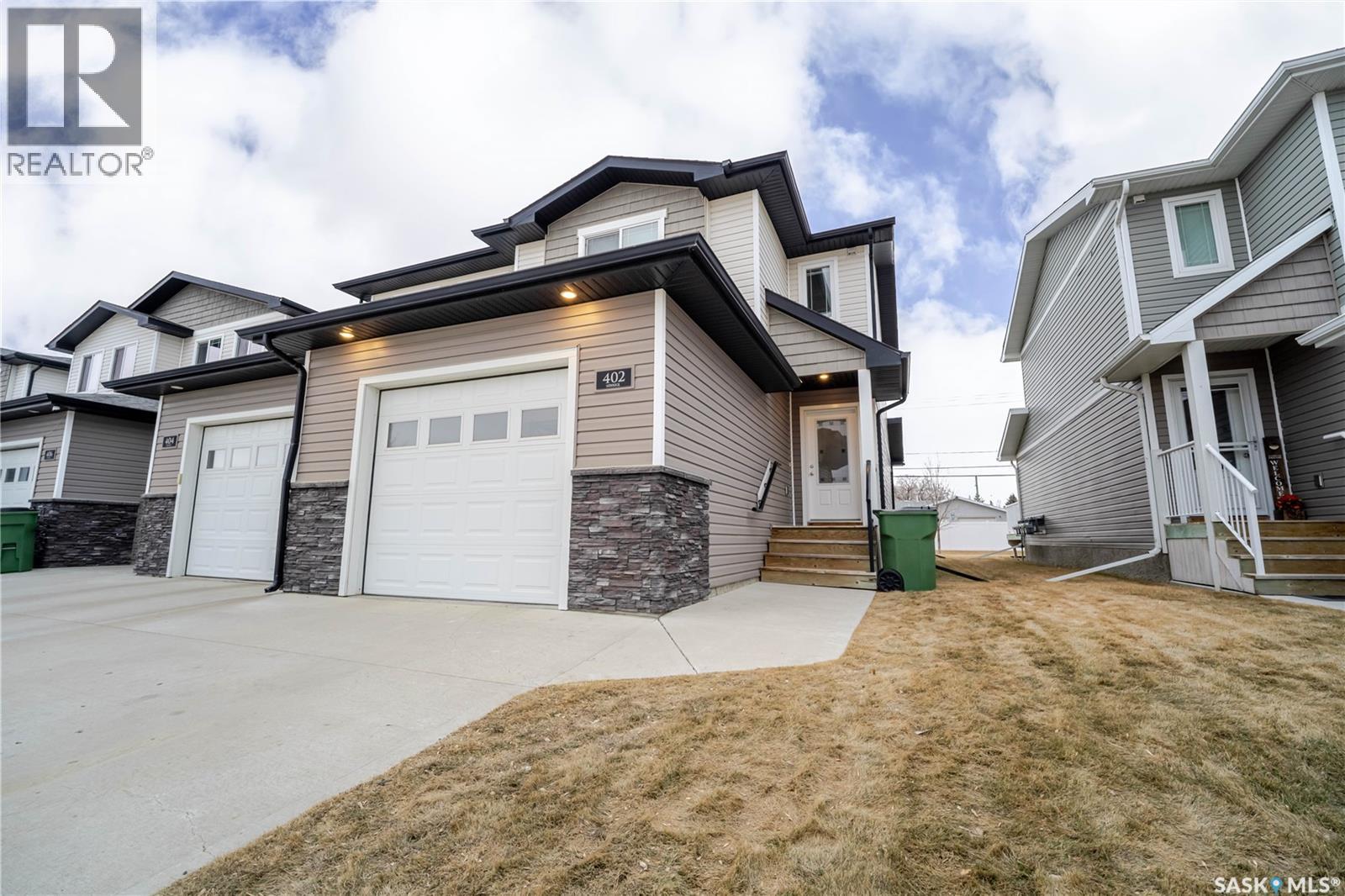 402 940 Bradley Street, Moose Jaw, Saskatchewan  S6H 3M4 - Photo 2 - SK028824