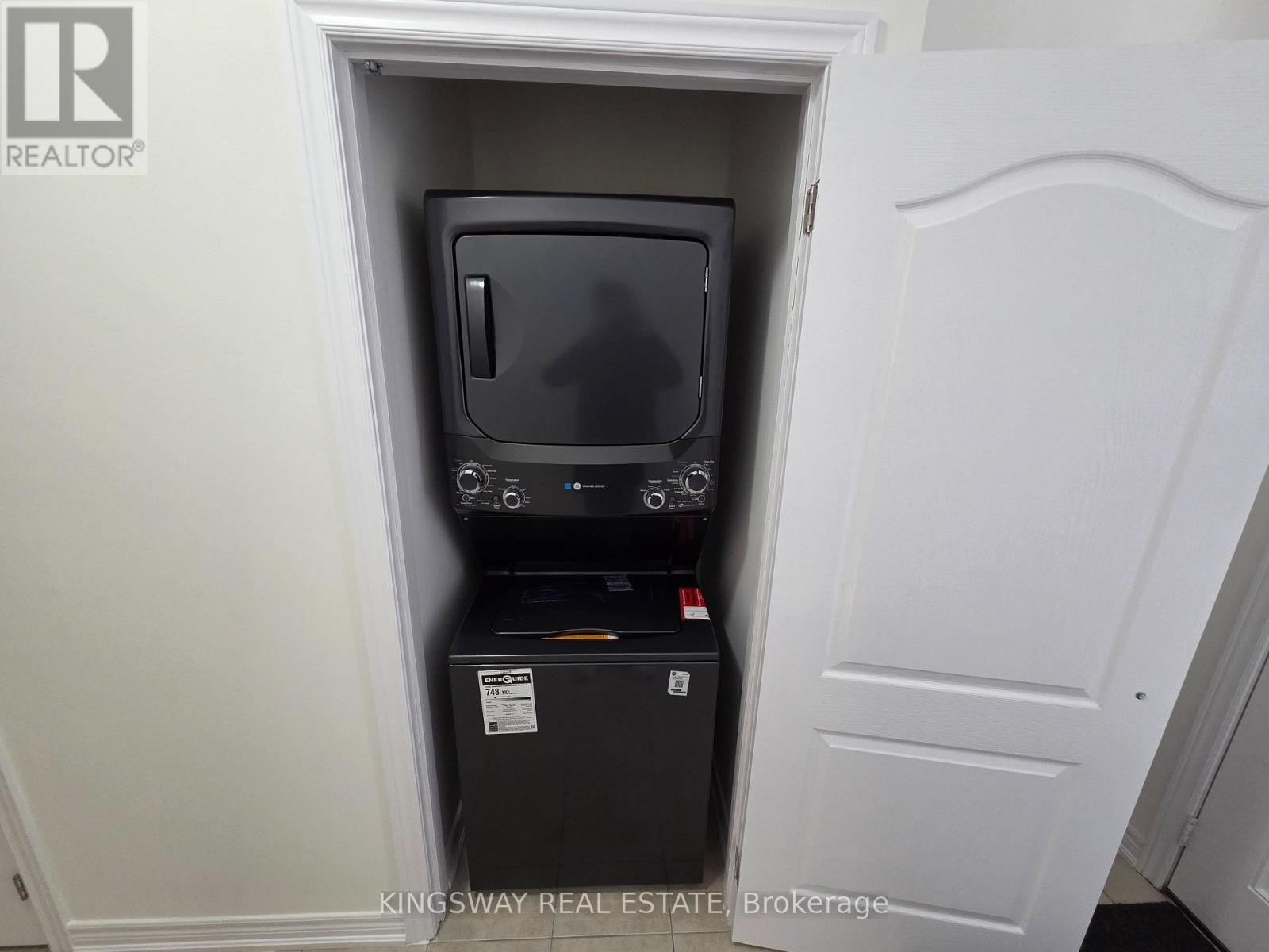 Upper - 839 Miltonbrook Crescent, Milton, Ontario  L9T 8N2 - Photo 38 - W12795020