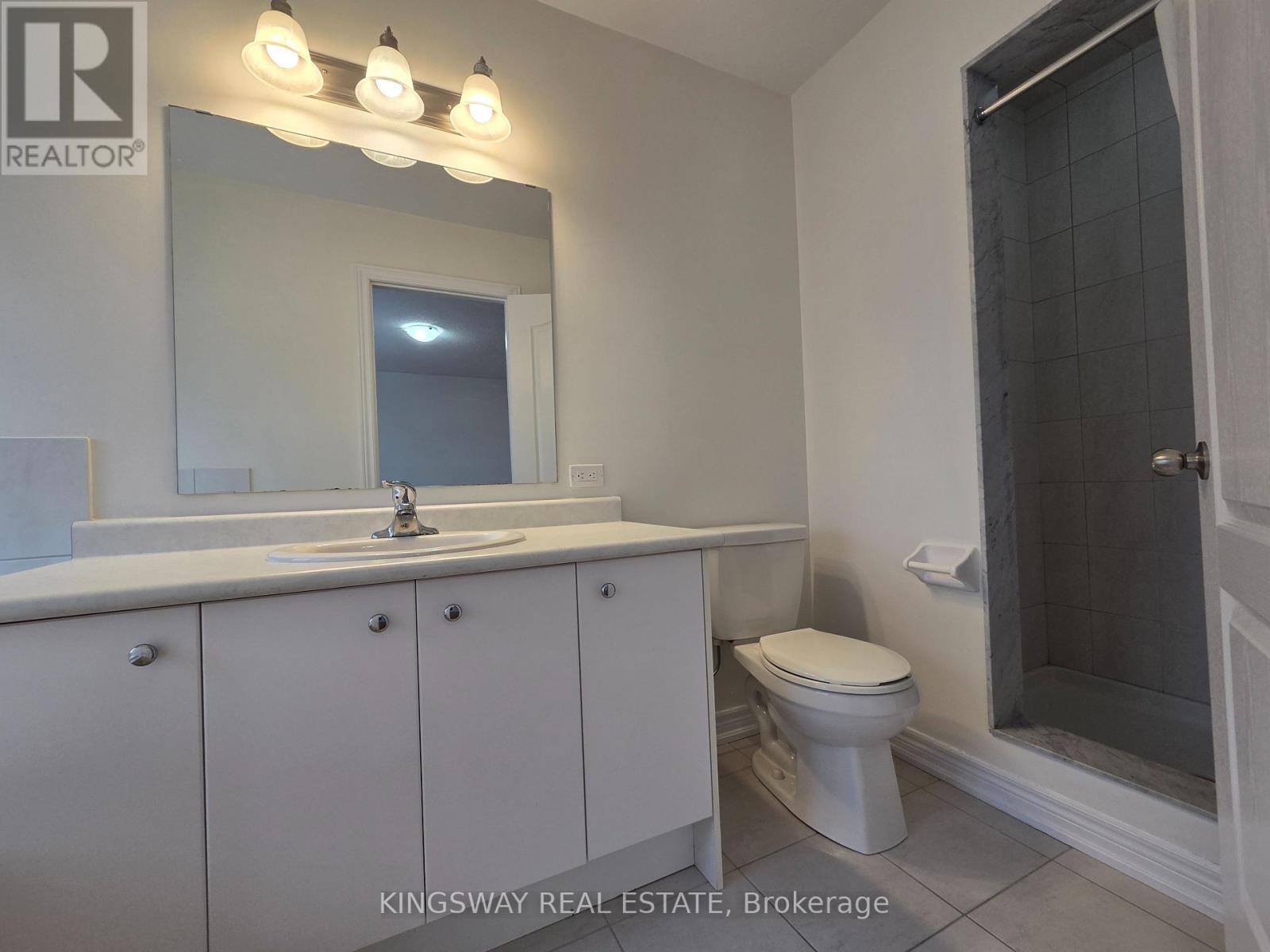 Upper - 839 Miltonbrook Crescent, Milton, Ontario  L9T 8N2 - Photo 21 - W12795020