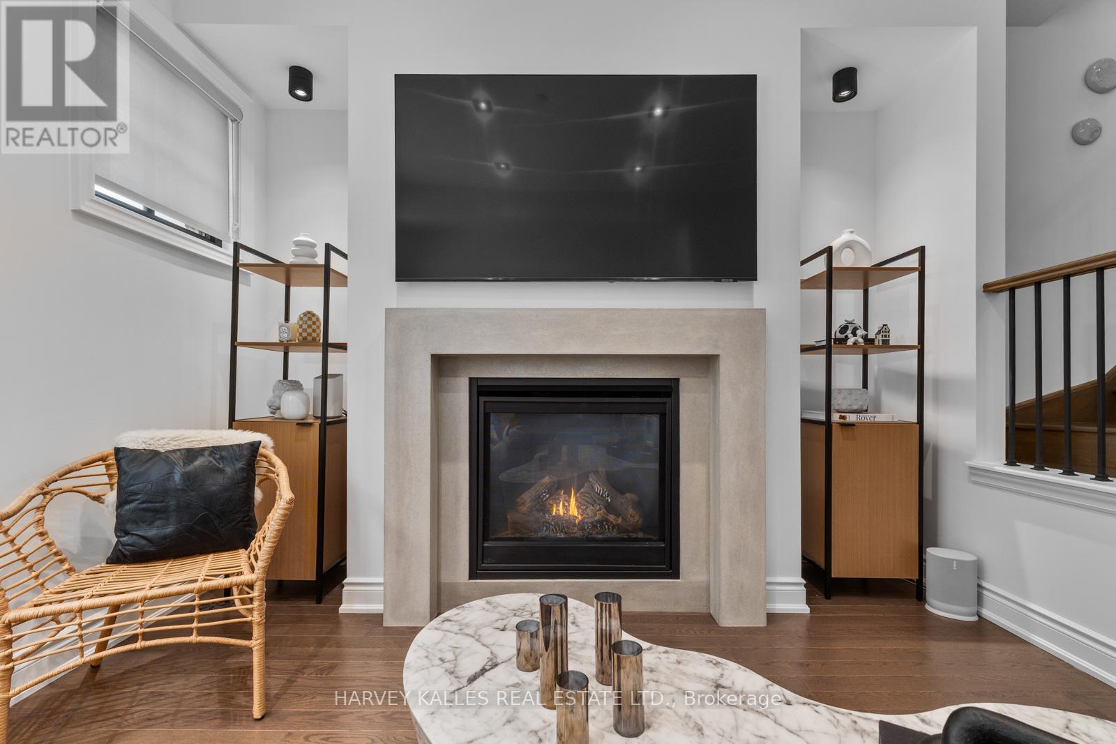 20 - 80 Daisy Avenue, Toronto, Ontario  M8W 0B7 - Photo 5 - W12803182