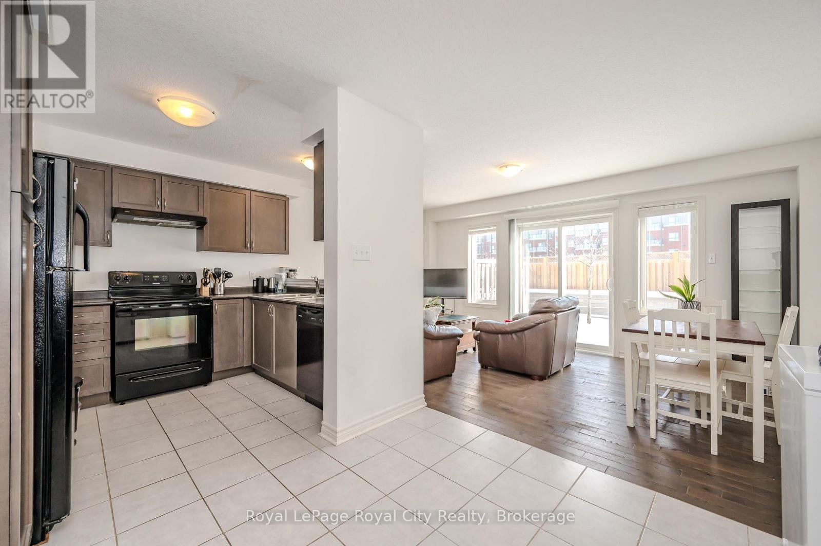 23 - 23 Kingsbury Square, Guelph, Ontario N1L 0K6 - Photo 6 - X12803706