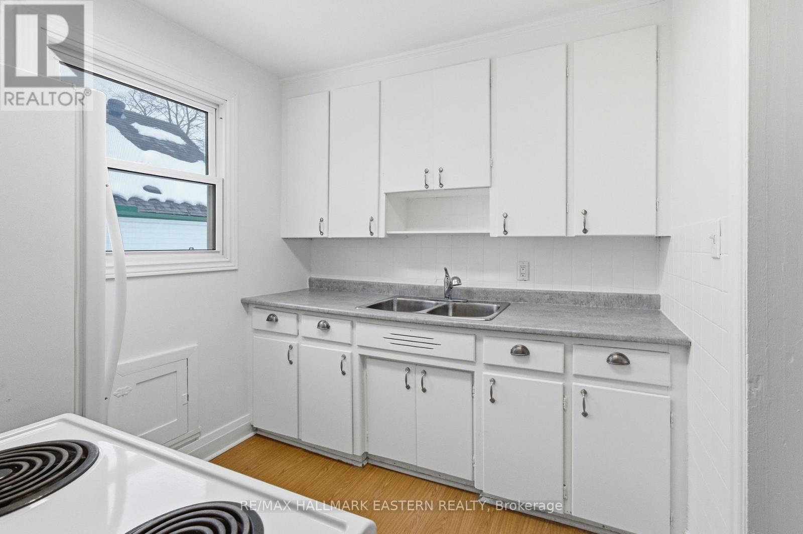 781 Snelgrove Road, Peterborough, Ontario  K9H 2E8 - Photo 5 - X12803720