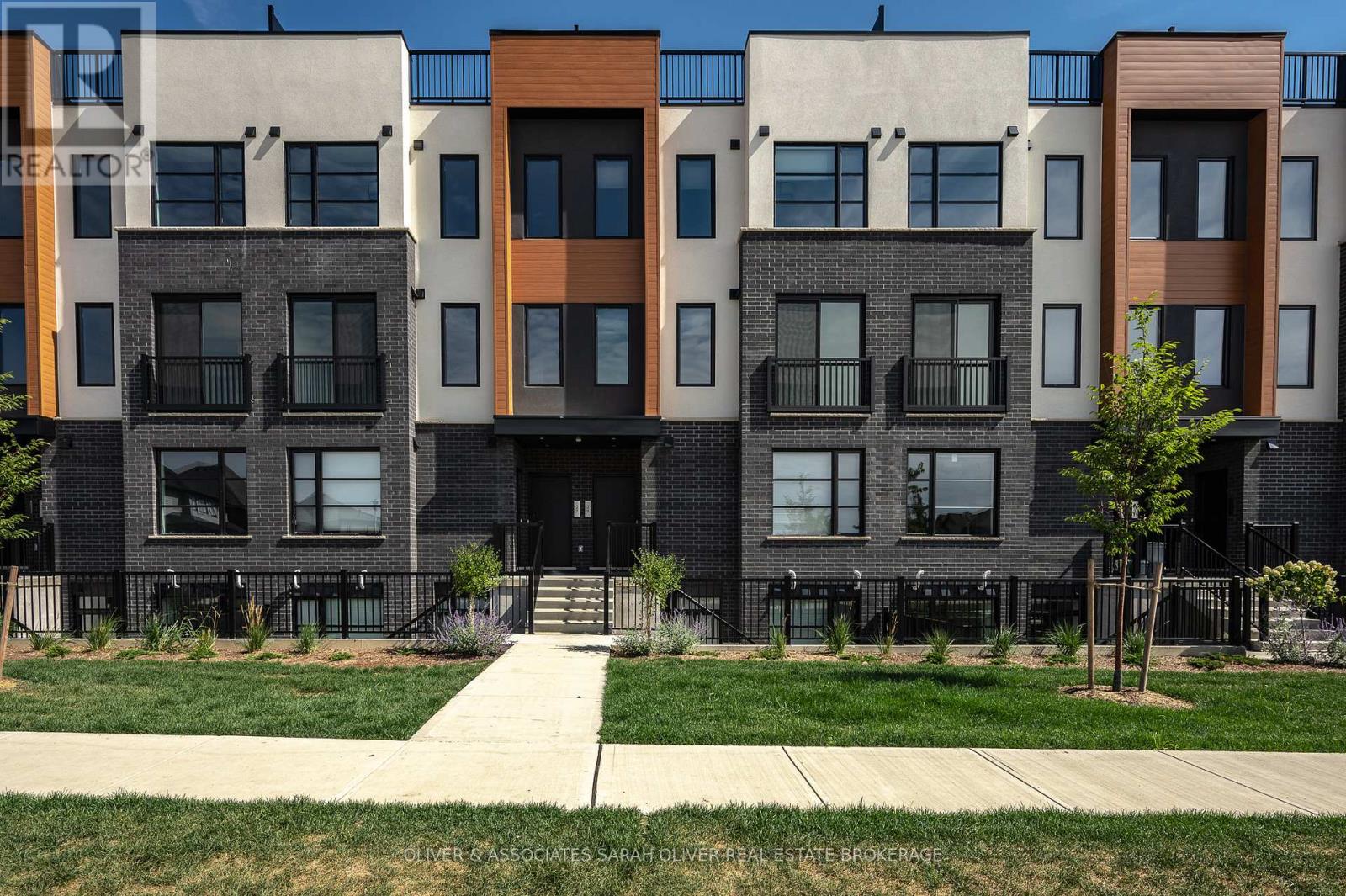 29 - 3900 Savoy Street, London South, Ontario N6P 0A3 - Photo 2 - X12803732