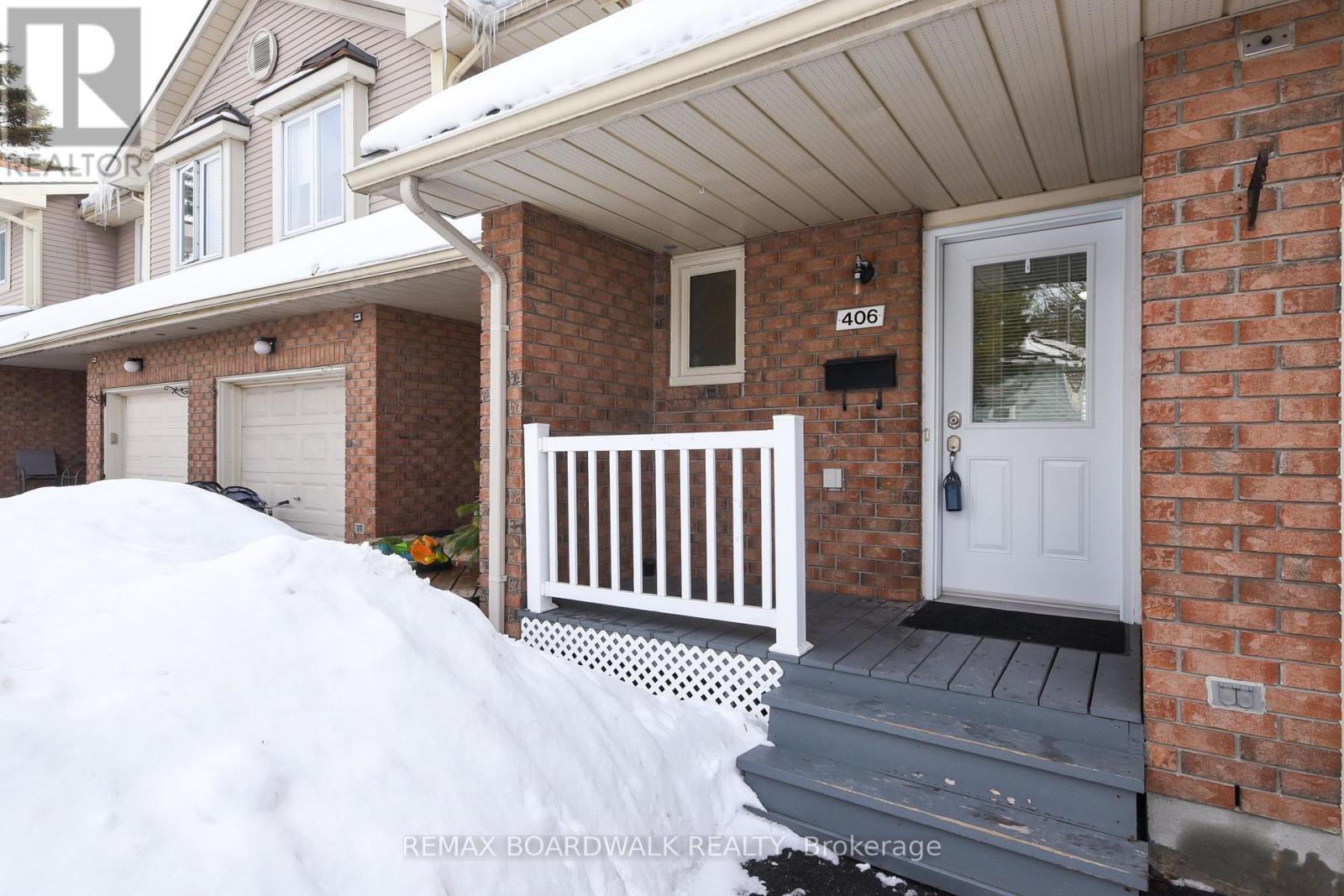 67 - 406 Valade Crescent, Ottawa, Ontario  K4A 2W2 - Photo 2 - X12803736